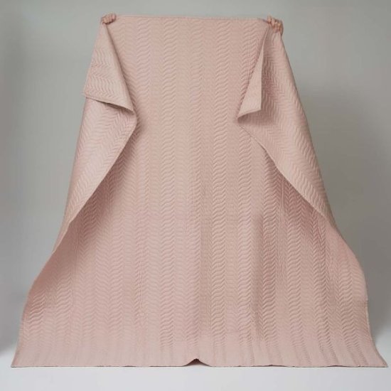 שמיכת קיץ סאטן 100% כותנה 200x220 ס"מ דגם Claudia מבית Vardinon – ורוד