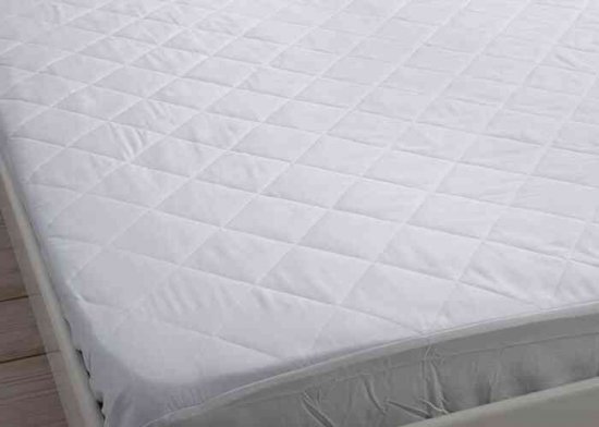 מגן מזרון ריפודית דוחה נוזלים למיטה 120X200 ס''מ Homestyle