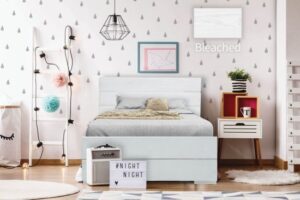 מיטה זוגית 140x190 דגם 5038 עץ מלא + מזרן מתנה מבית Olympia - צבע מולבן