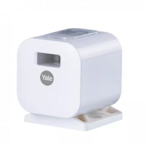 272135_b_1.jpg מנעול חכם לארון / מגירה מבית Yale