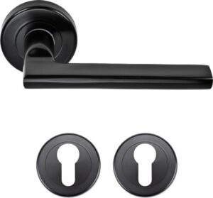 ידיות דלת פנים דגם גרנדה + זוג רוזטות צילינדר מבית Yale - צבע שחור
