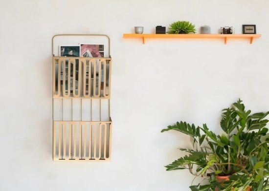 מתלה מכתבים מתכת מבית Star Shop - צבע מוזהב