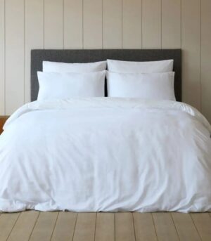 סדין 100% כותנה למיטה בגודל 160x200 ס''מ סדרת Mix And Match מבית Homestyle - לבן