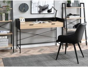 שולחן מחשב עם שני מגירות דגם Regal מבית Bradex - צבע שחור