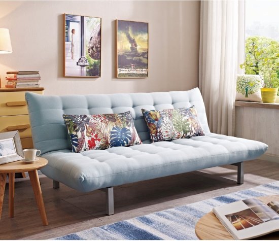 ספה מעוצבת נפתחת למיטה וחצי דגם Aris מבית Bradex - צבע כחול בהיר