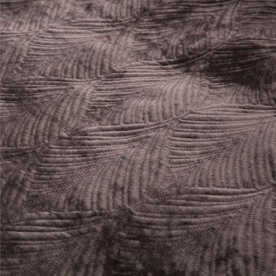 כיסוי למיטה זוגית 220x240 ס''מ דגם Nirvana מבית Vardinon - צבע חום כהה