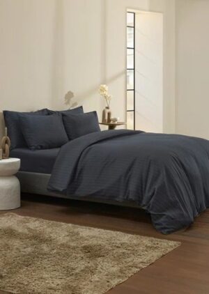 סט מצעים סאטן 100% כותנה 180x200 ס''מ סדרת אינפיניטי מבית Homestyle - צבע אפור כהה