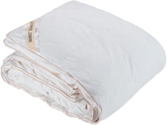 שמיכת פוך נוצות פרקל 100% כותנה 220x200 ס''מ דגם ווינד מבית Homestyle - צבע לבן