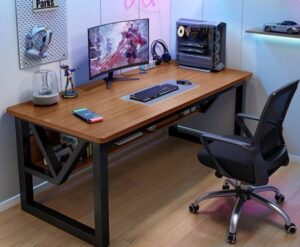 שולחן מחשב ברוחב 160 ס''מ כולל מדף תחתון דגם RSM-1009 מבית Rosso Italy - צבע עץ / שחור